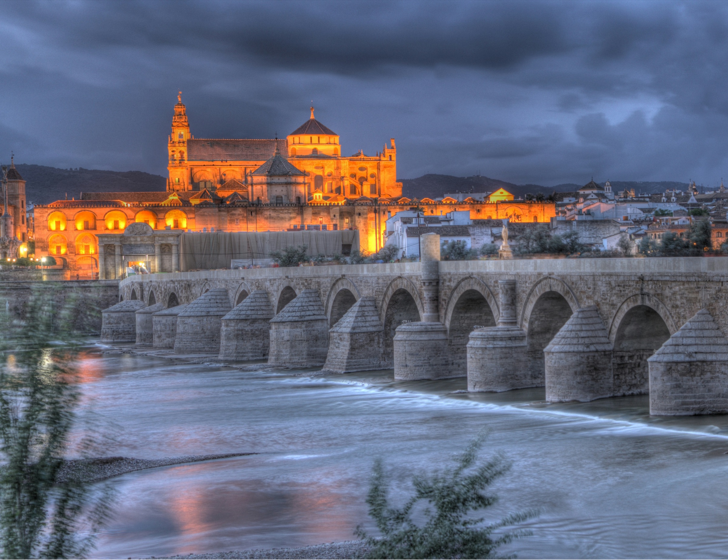 The arches of the Mezquita of Córdoba receding into shadow